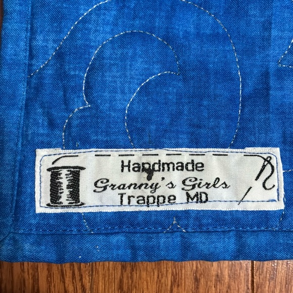 Granny’s Girls -  FLORAL BONANZA QUILT - Picture 14 of 14